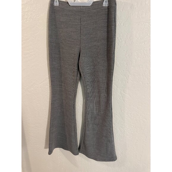 American Eagle Sweater Material Ribbed Flare Pants - Picture 3 of 9